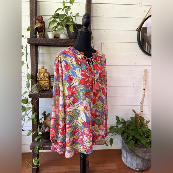 Belle by Kim Gravel: Vibrant Floral Blouse with Tassel Detail - Picture 12 of 17
